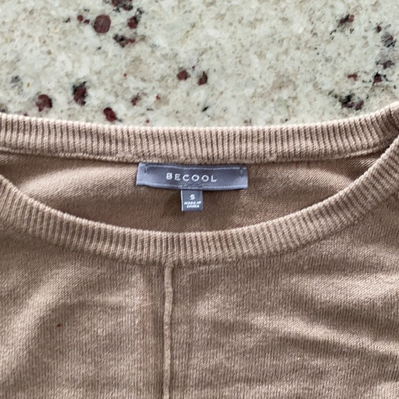 ULTIMATE KNIT SWEATER - Picture 6 of 6